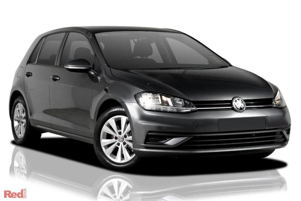 Volkswagen Golf 1600cc a/c Manual or Similar
